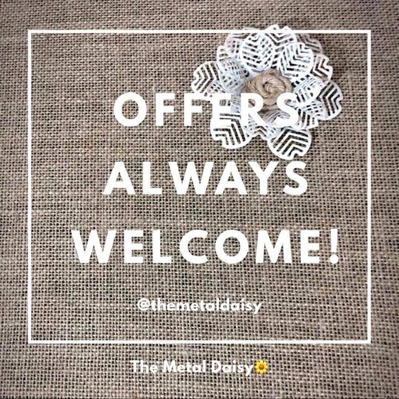 Sz 10 Cocktail Ring - Picture 5 of 5